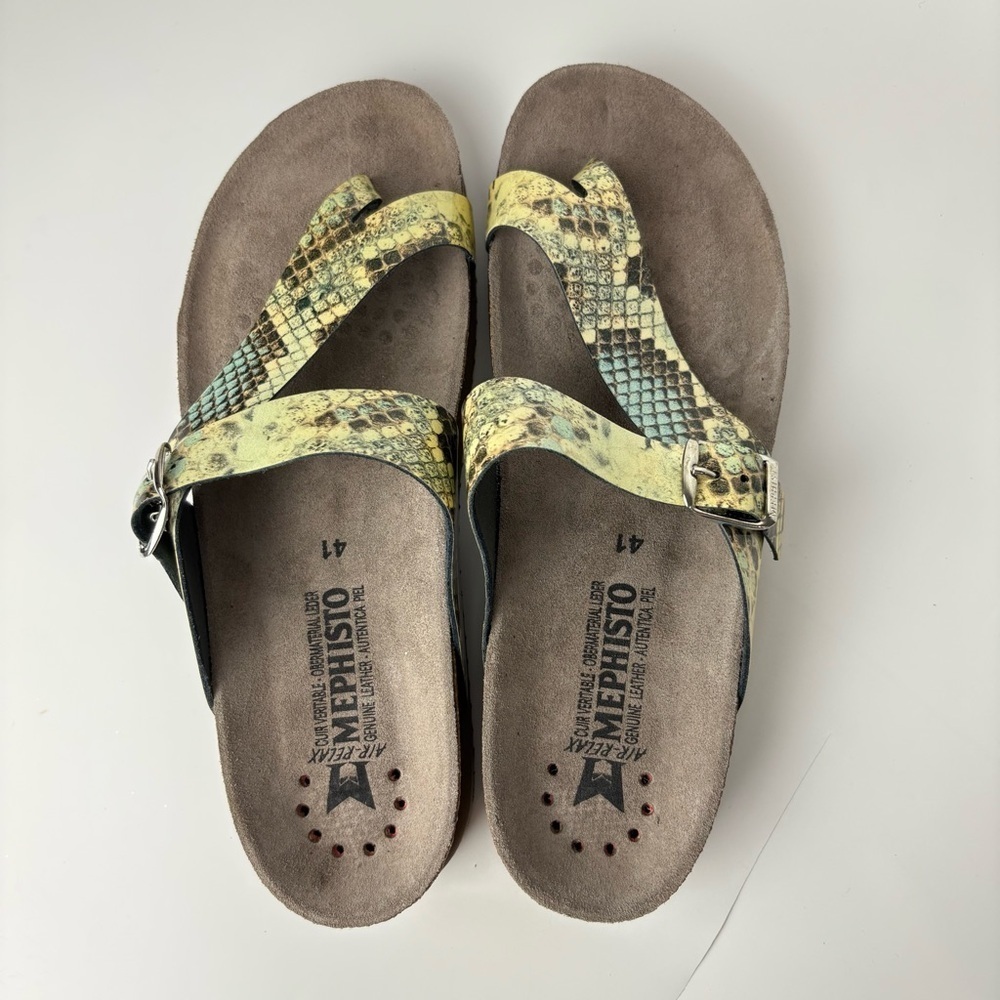 NWOT Mephisto Helen Slide Sandals Snakeskin Print